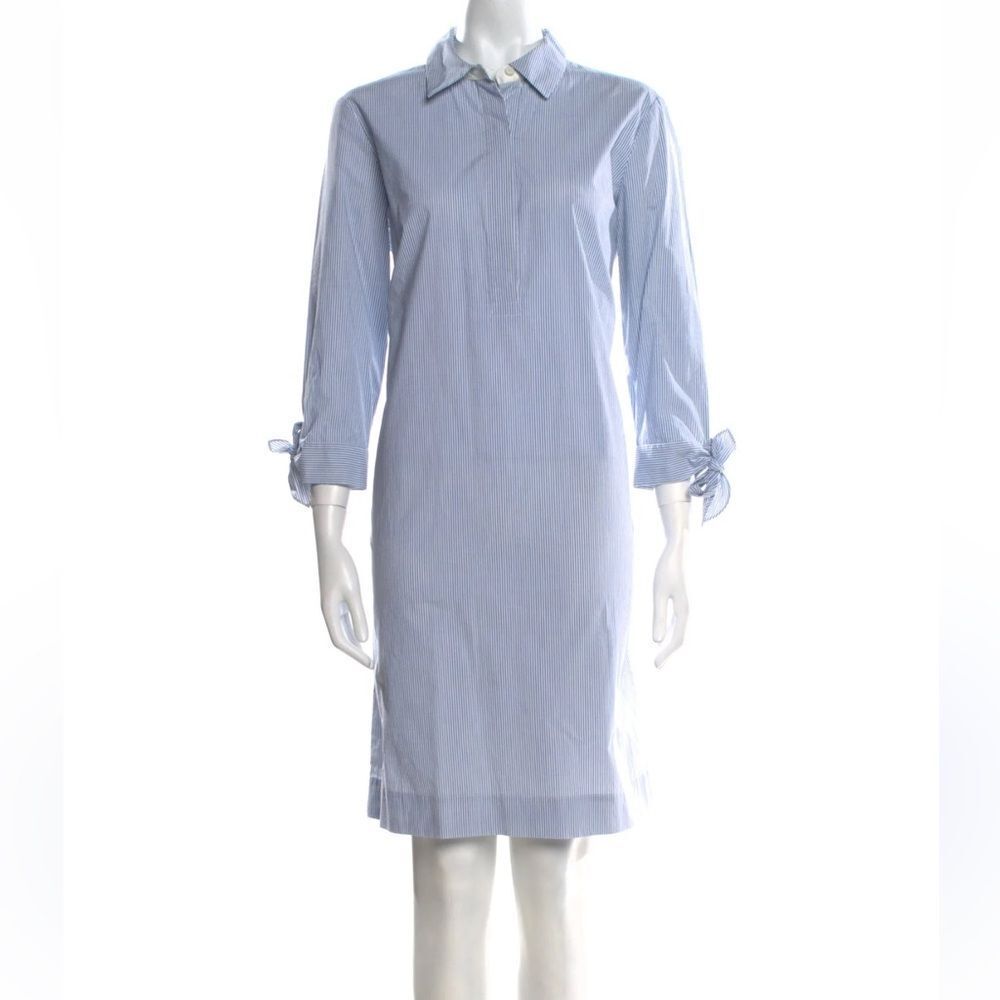 Lafayette 148 Striped Knee-Length Dress
AC 17